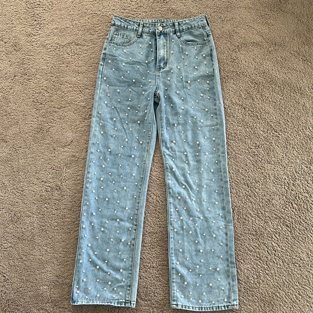 Pearl Covered Boutique Light Wash Jeans